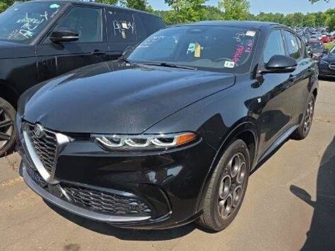 Used 2024 Alfa Romeo Tonale Ti AWD/4WD image 1