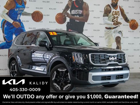 Used 2025 Kia Telluride S image 1