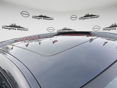 Used 2021 BMW X6 xDrive40i w/ M Sport Package image 38