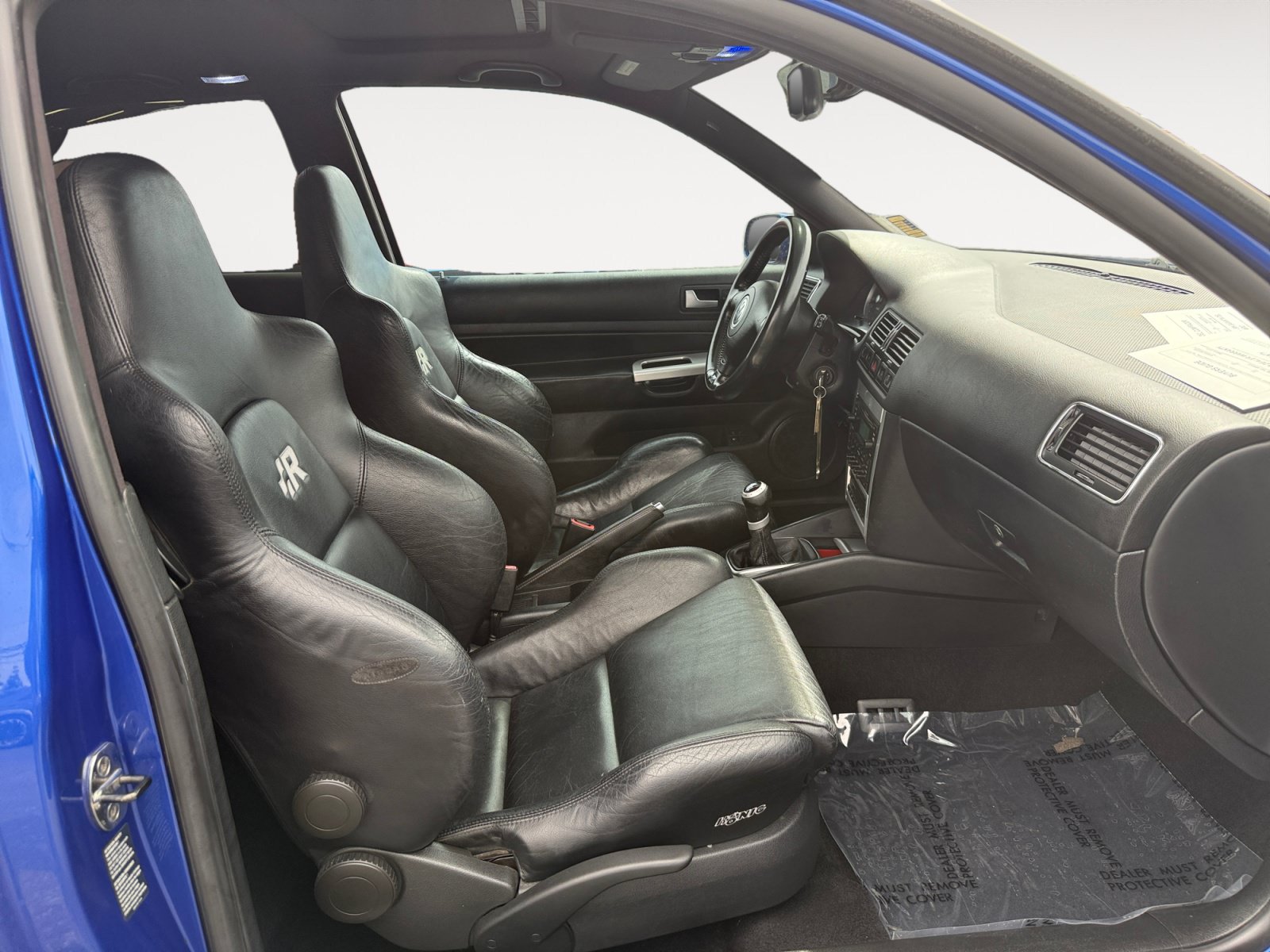 Used 2004 Volkswagen R32 AWD/4WD image 19