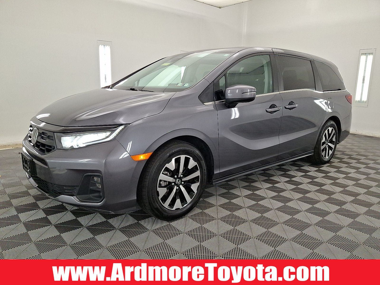 Used 2025 Honda Odyssey EX-L image 1