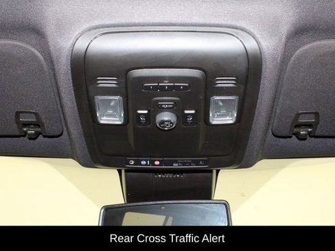 Used 2024 Chevrolet Tahoe LT w/ Luxury Package image 30