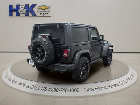 Used 2021 Jeep Wrangler Sport AWD/4WD image 6