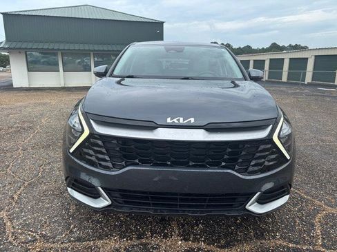 Used 2023 Kia Sportage EX FWD image 8