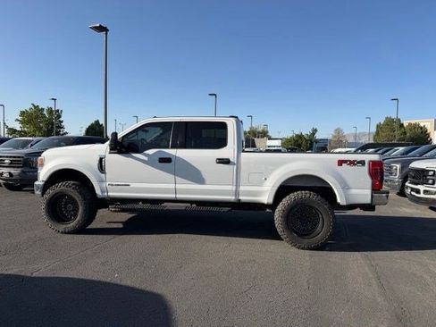 Used 2020 Ford F250 XLT w/ FX4 Off-Road Package AWD/4WD image 12