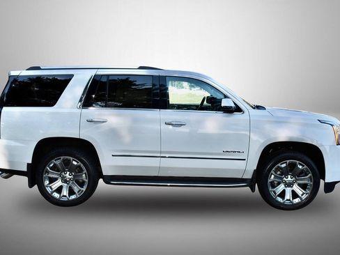 Used 2016 GMC Yukon Denali w/ Open Road Package AWD/4WD image 8