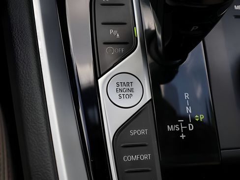 Used 2019 BMW Z4 sDrive30i w/ M Sport Package RWD image 30