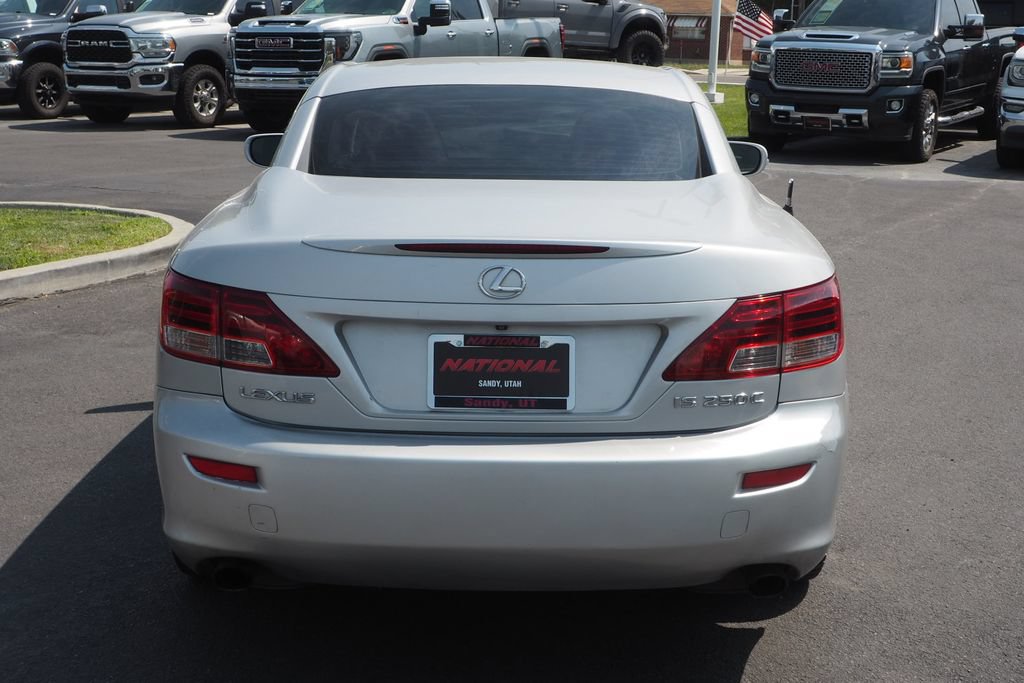Used 2010 Lexus IS 250C w/ Luxury Pkg RWD image 6
