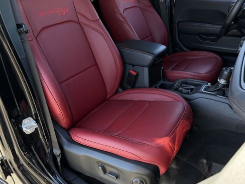 Used 2024 Jeep Wrangler Unlimited Rubicon 392 image 25