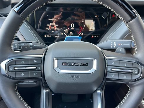 New 2026 GMC Yukon Denali Ultimate AWD/4WD image 23