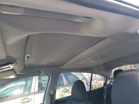 Used 2024 Subaru Legacy Premium image 10