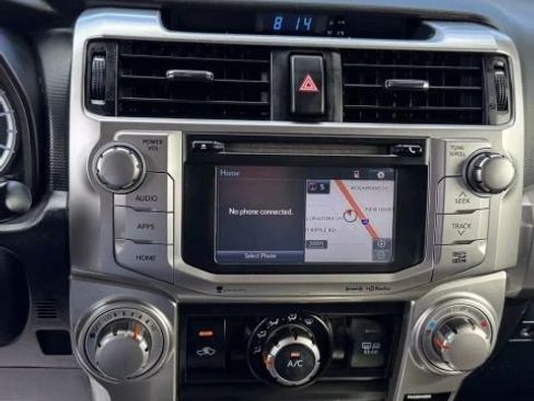 Used 2018 Toyota 4Runner SR5 RWD image 13