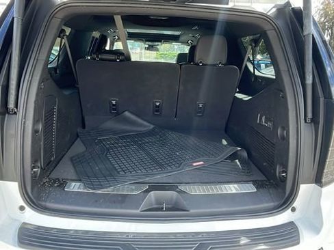 Used 2025 Chevrolet Suburban RST w/ Comfort Package AWD/4WD image 31