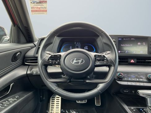 Used 2025 Hyundai Elantra Sport w/ Cargo Package FWD image 11