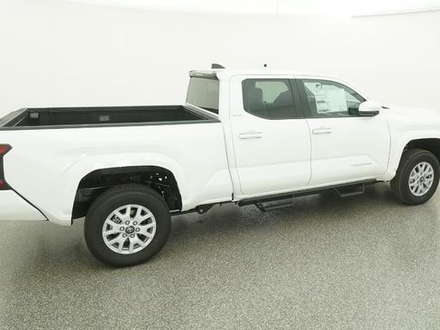 New 2026 Toyota Tacoma SR5 image 43