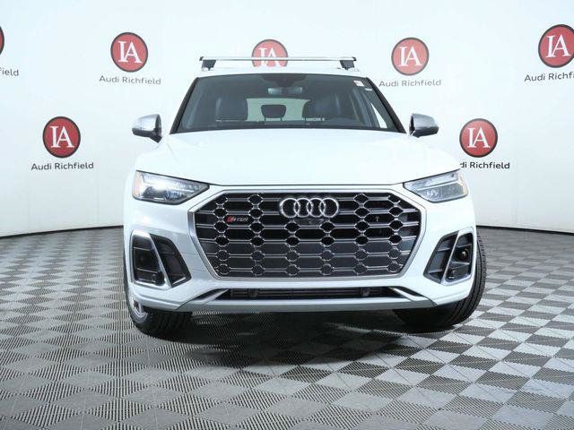 Used 2023 Audi SQ5 Premium Plus w/ Premium Plus Package AWD/4WD image 3