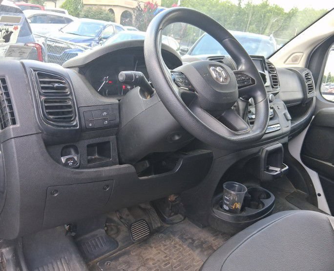 Used 2025 RAM ProMaster 2500 w/ Convenience Group FWD image 2
