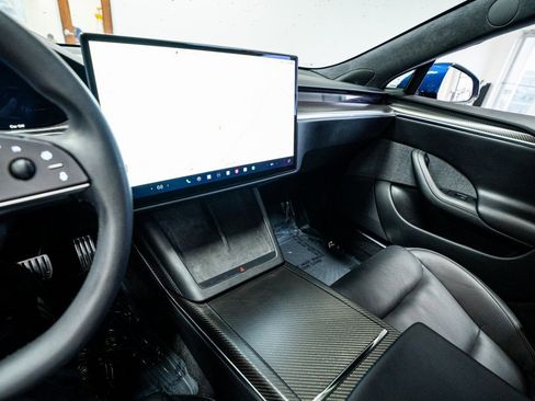 Used 2021 Tesla Model S Plaid image 42