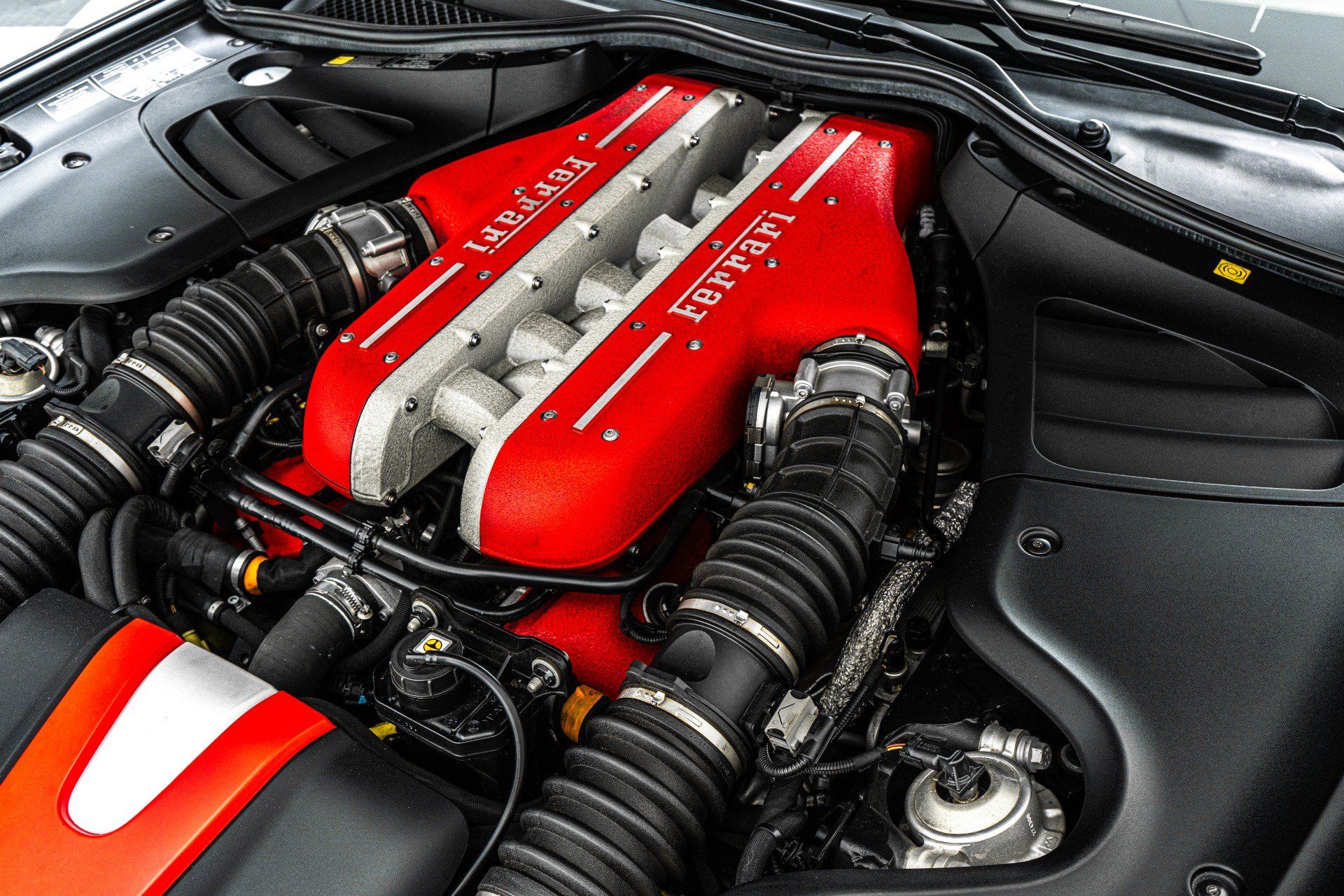 Used 2014 Ferrari FF AWD/4WD image 41
