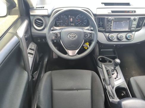 Used 2017 Toyota RAV4 LE FWD image 13