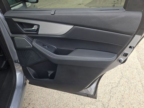 Certified 2025 Acura MDX w/ Technology Package image 10