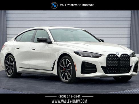 New 2026 BMW 430i w/ M Sport Package image 1