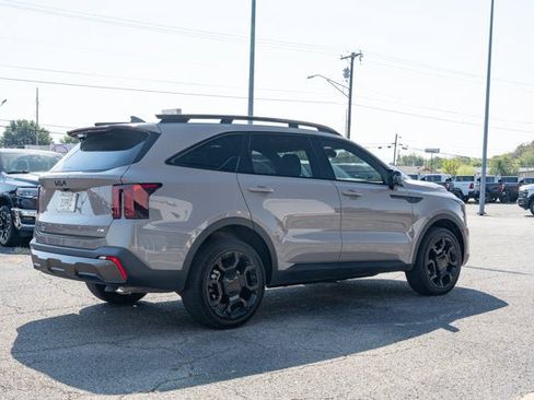 Used 2025 Kia Sorento SX Prestige AWD/4WD image 5