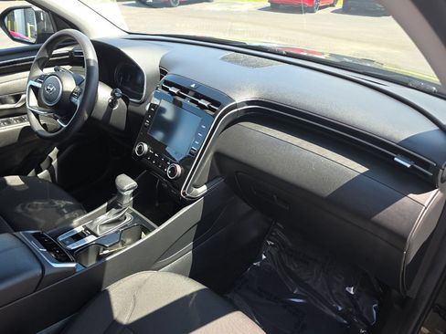 Used 2023 Hyundai Tucson SEL AWD/4WD image 16