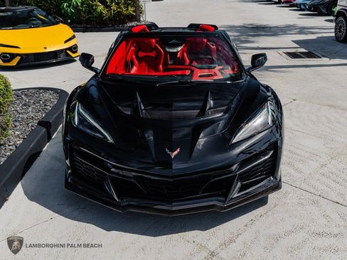 Used 2026 Chevrolet Corvette ZR1 w/ Stealth Interior Trim Package RWD image 11