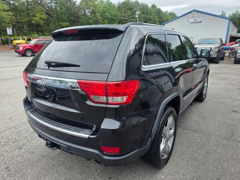Used 2013 Jeep Grand Cherokee Limited w/ Trailer Tow Group IV AWD/4WD image 5