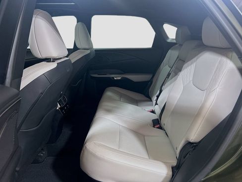 Used 2024 Lexus RX 350 Premium w/ Convenience Package FWD image 22