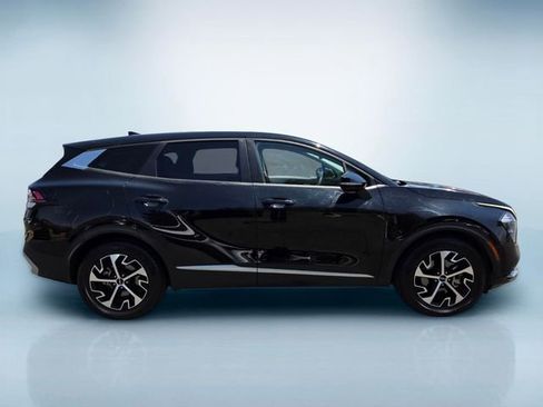Certified 2023 Kia Sportage EX FWD image 3