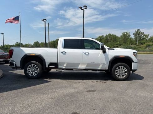 Used 2023 GMC Sierra 2500 Denali w/ Denali Ultimate Package AWD/4WD image 6