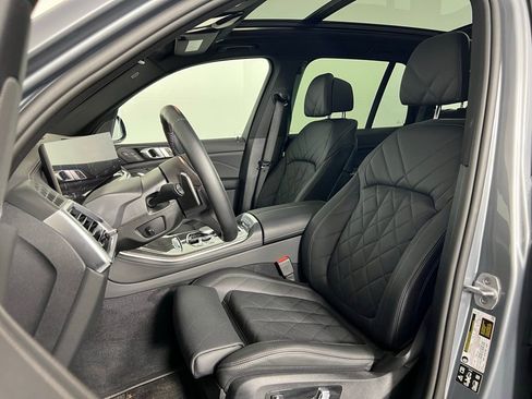 Certified 2025 BMW X5 M60i w/ Climate Comfort Package image 16