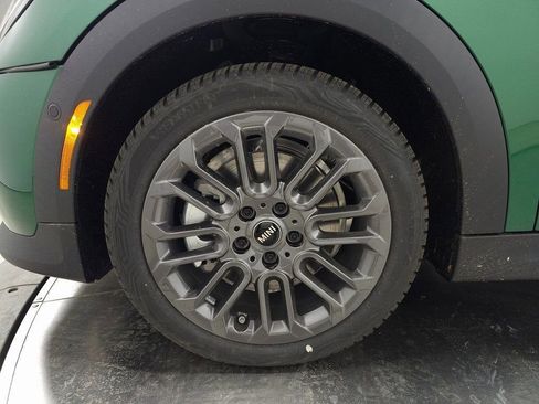 New 2026 MINI Cooper 2-Door Hardtop image 8