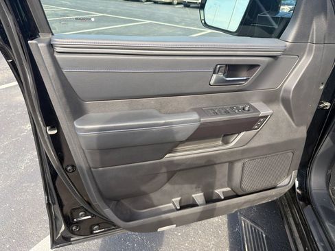 Used 2024 Toyota Sequoia Platinum AWD/4WD image 11