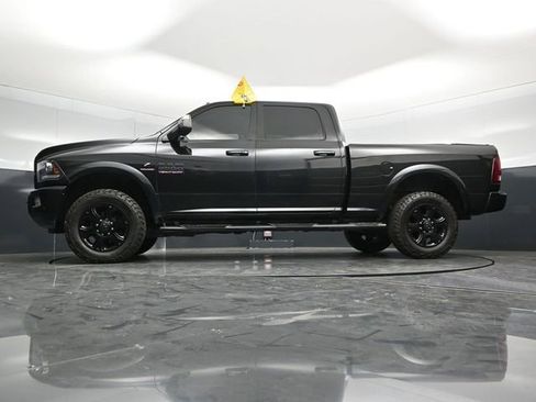 Used 2018 RAM 2500 Laramie w/ Sport Appearance Group AWD/4WD image 59