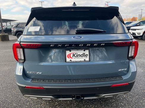 New 2026 Ford Explorer Active w/ Active Comfort Package image 25