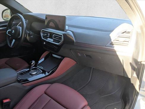Used 2024 BMW X4 xDrive30i w/ M Sport Package image 22