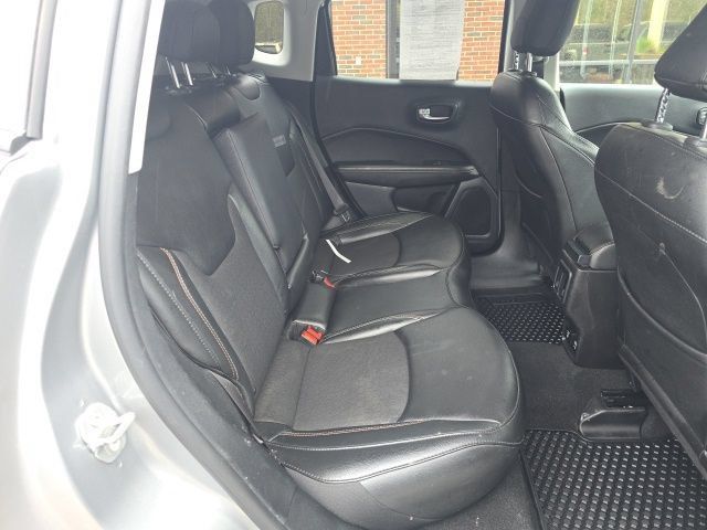 Used 2020 Jeep Compass Latitude w/ Popular Equipment Group AWD/4WD image 14