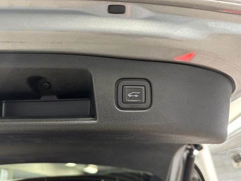 Certified 2024 Chevrolet Blazer EV LT image 25