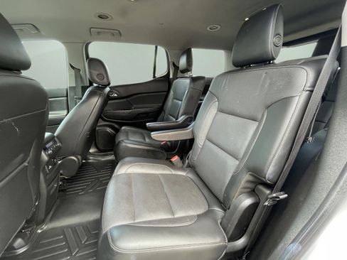 Used 2018 GMC Acadia SLT FWD image 24