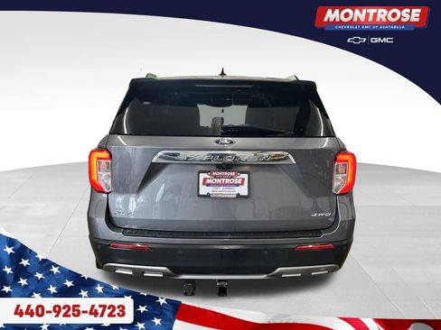 Used 2022 Ford Explorer XLT w/ Equipment Group 202A AWD/4WD image 4