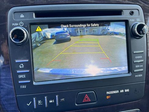 Used 2015 Buick Enclave Leather AWD/4WD image 34