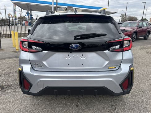 Certified 2025 Subaru Crosstrek 2.5i Sport w/ Crosstrek Mirror Package image 4