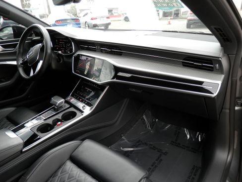 Used 2021 Audi S7 Prestige image 32