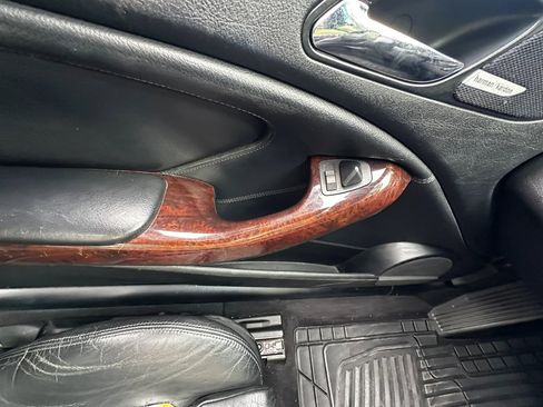 Used 2006 BMW 330Ci Convertible image 42