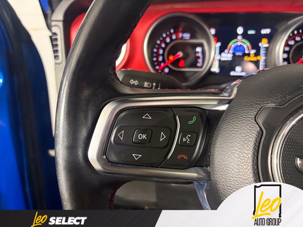 Used 2020 Jeep Gladiator Rubicon w/ Dual Top Group AWD/4WD image 12