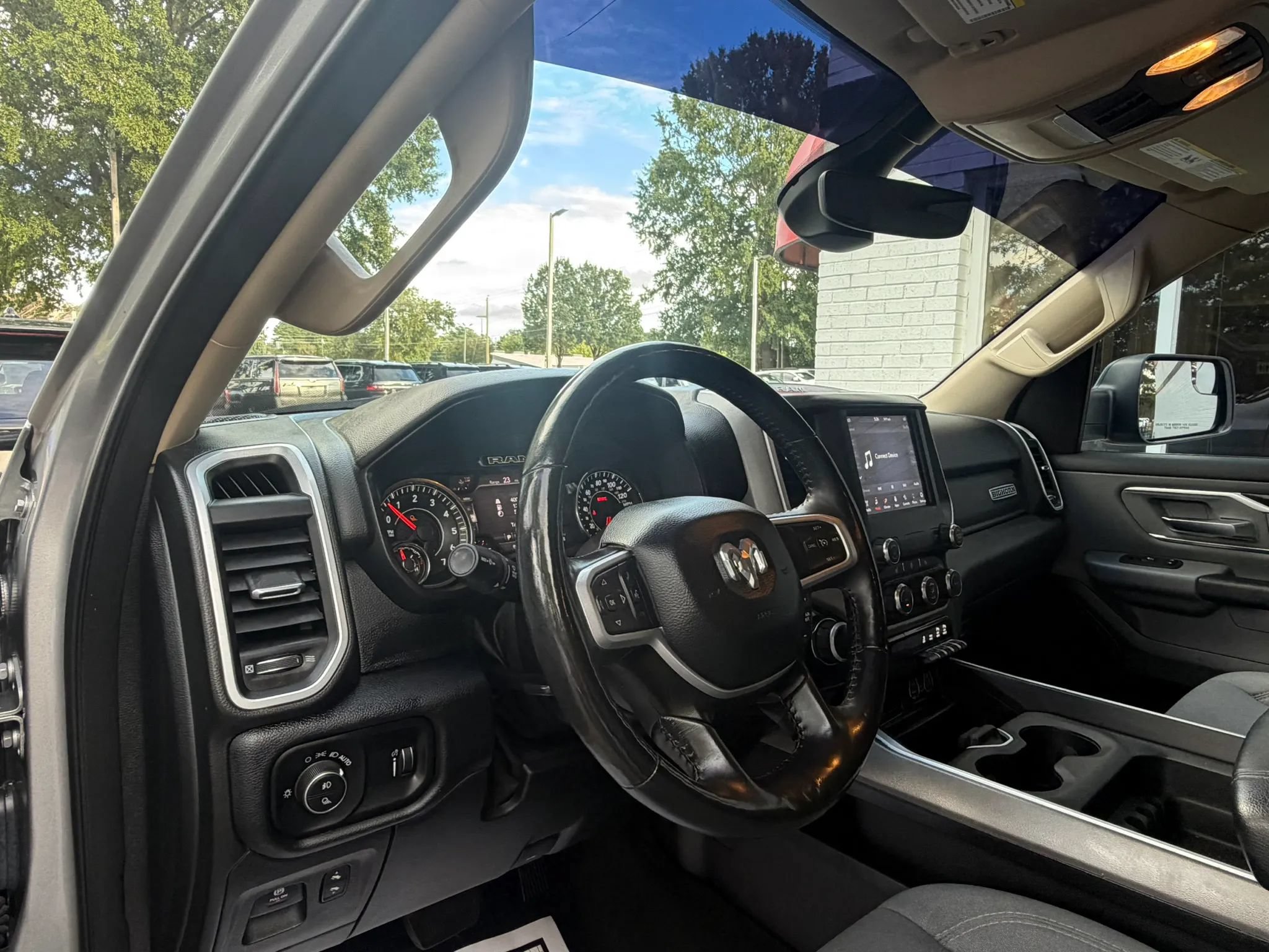 Used 2020 RAM 1500 Big Horn RWD image 27