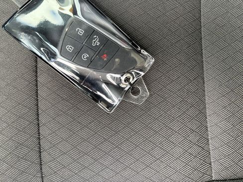 Used 2025 Chevrolet Silverado 2500 LT w/ Safety Package image 35